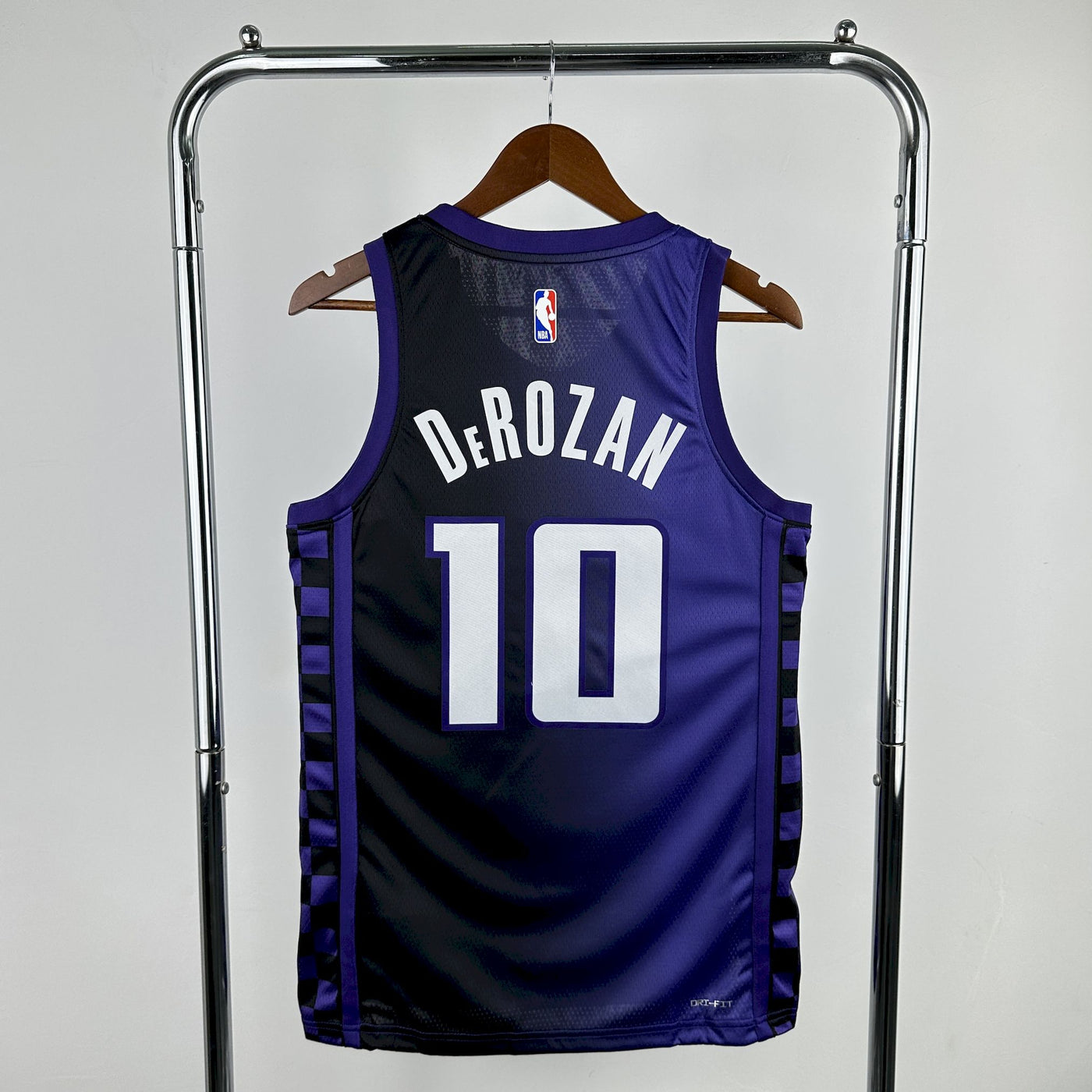 Sacramento Kings 24-25 Statement Edition Purple - 10 DeRozan