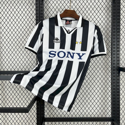 Juventus 96-97 Home Retro Jersey