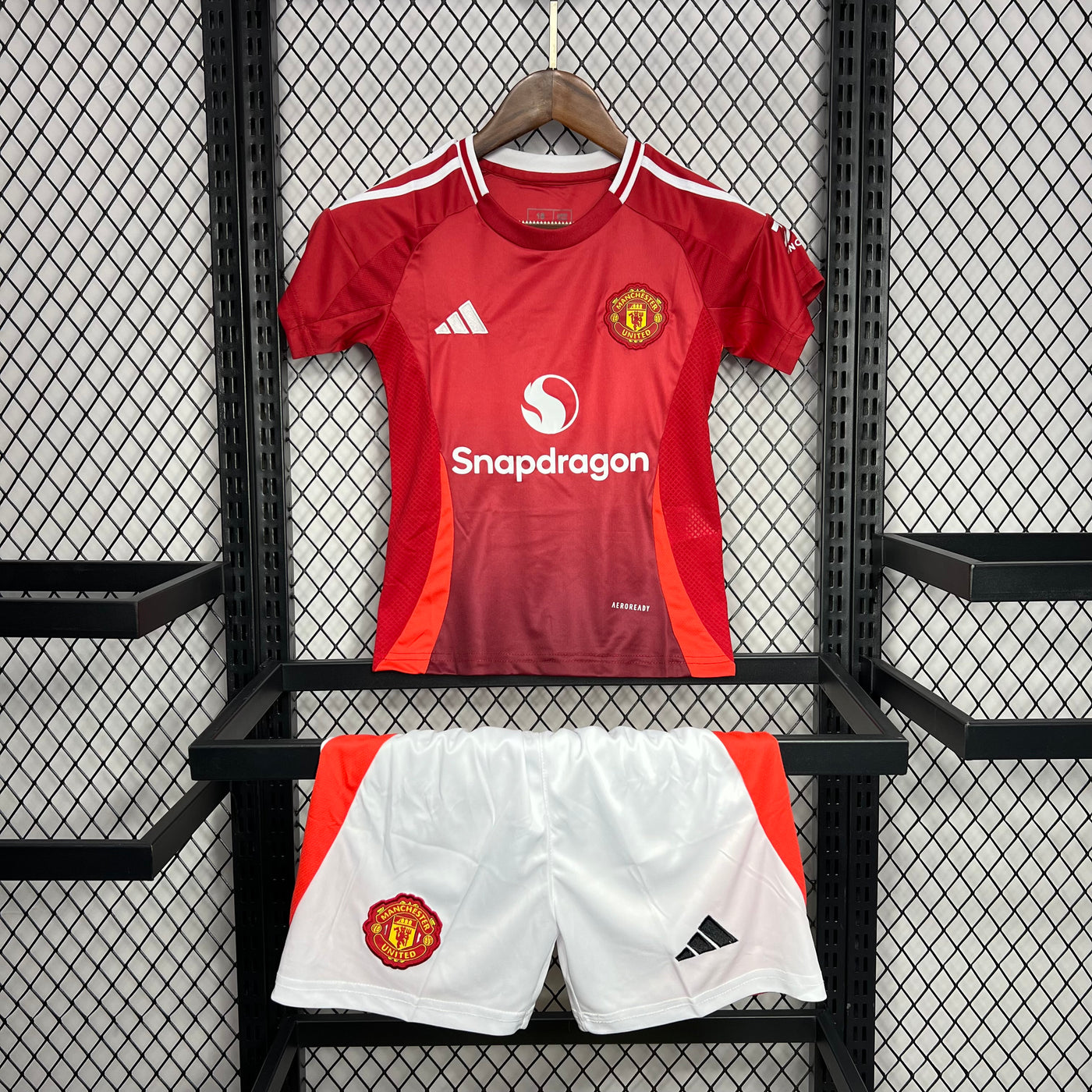 Manchester United 24-25 Home Kids Kit