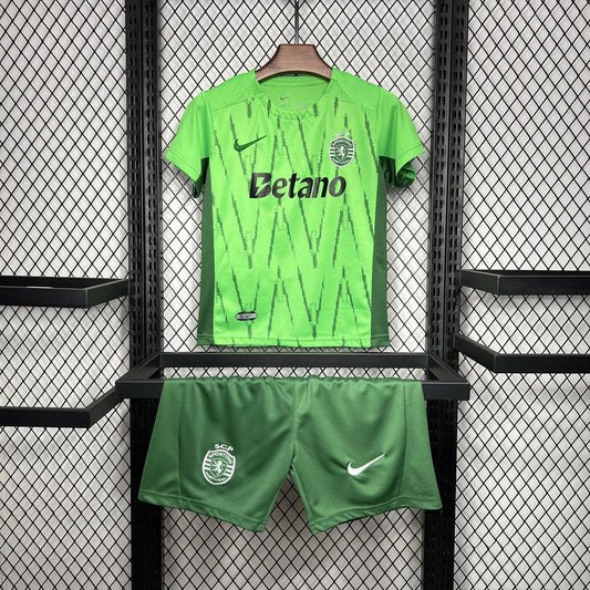 Sporting CP 24-25 Away Kit