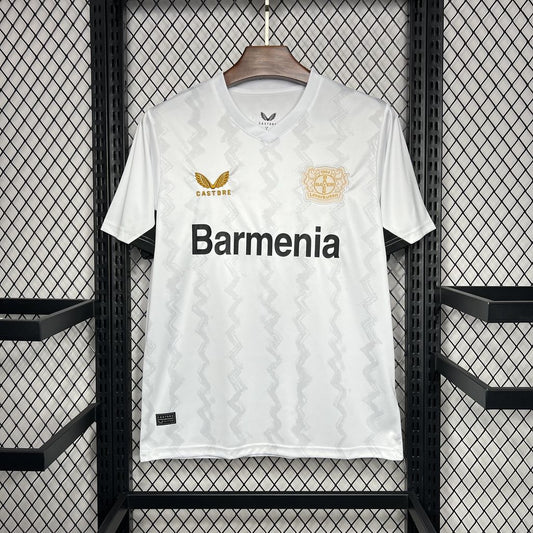 Camiseta de visitante del Bayer Leverkusen 24-25