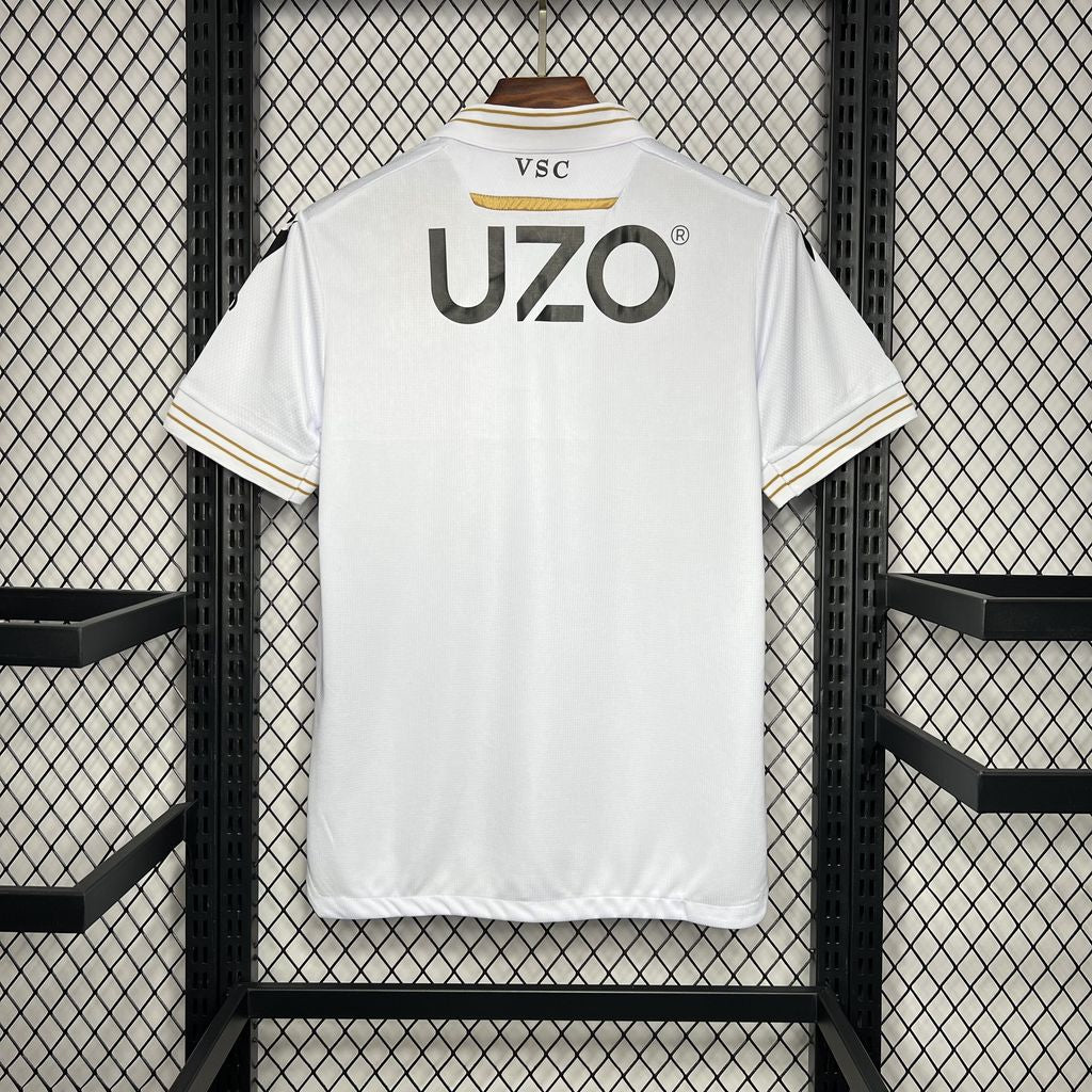 Vitória SC 24-25 Home Jersey