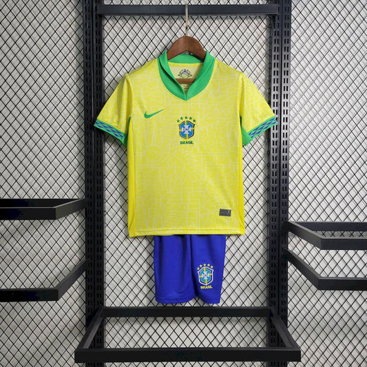 Camiseta de local de Brasil 24-25 