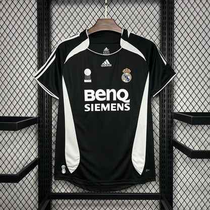 Real Madrid 06-07 (Tercera Equipación Retro)