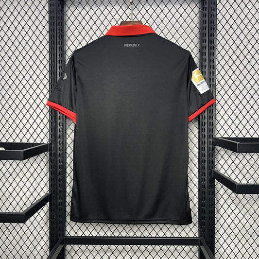 Camiseta del Bayer Leverkusen edición 120 aniversario 24-25