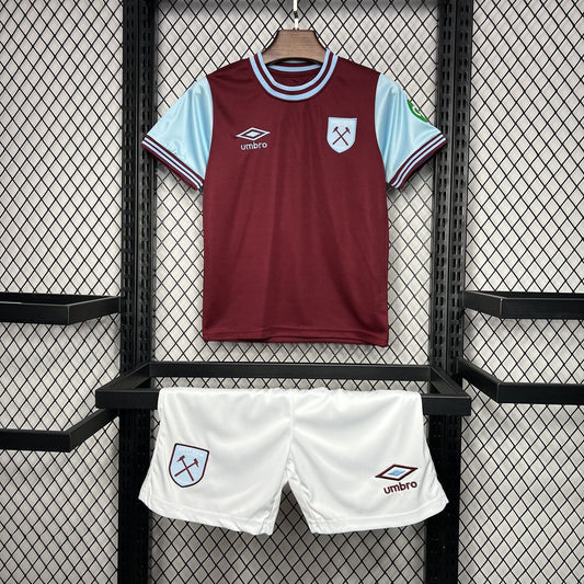 Kit inicial do West Ham 24-25 