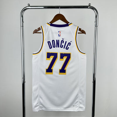 Los Angeles Lakers 24-25 Association Edition - 77 Dončić