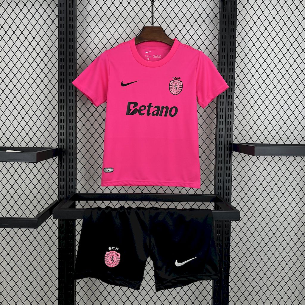 Sporting CP 24-25 October Pink Edition Kit