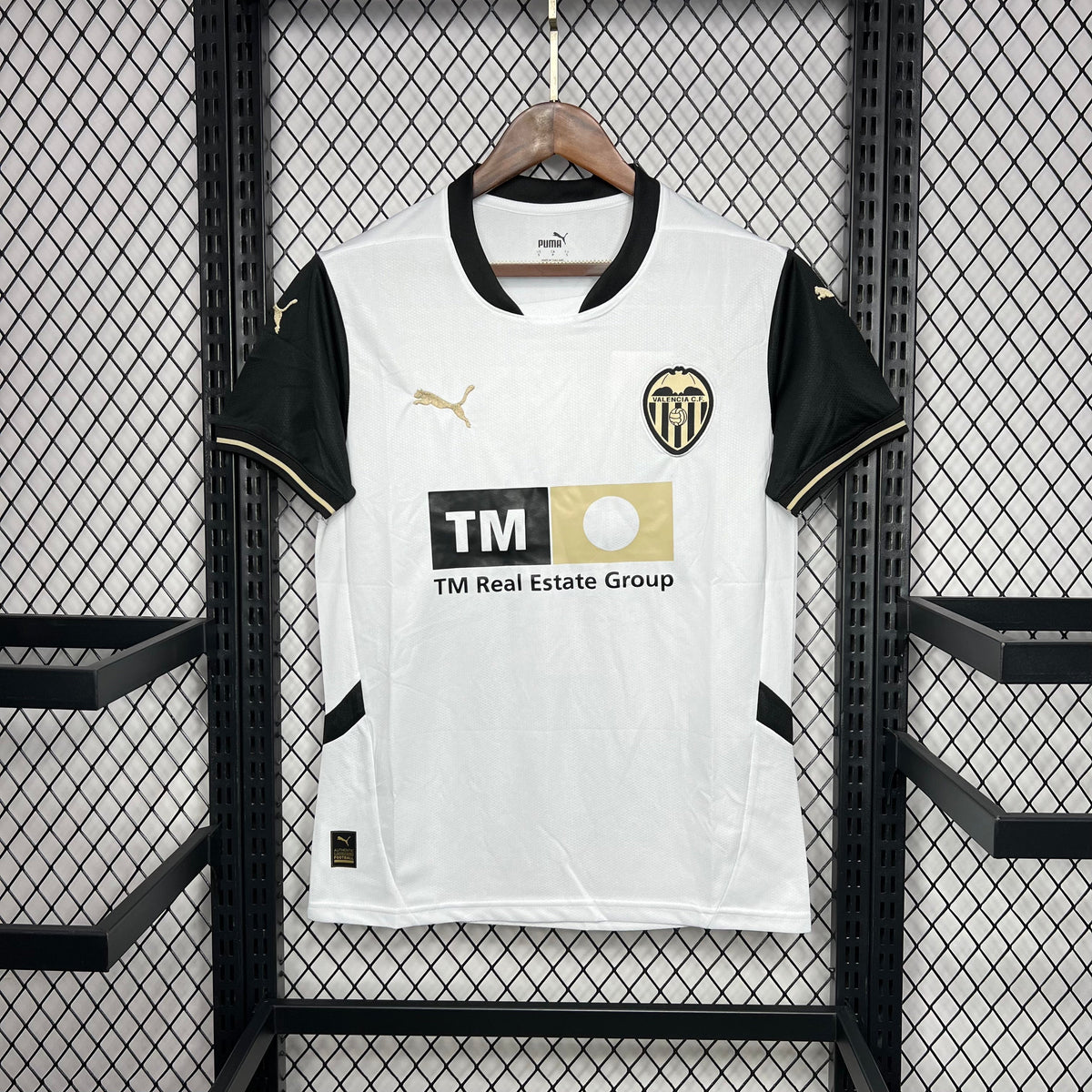 Camiseta local del Valencia CF 24-25 