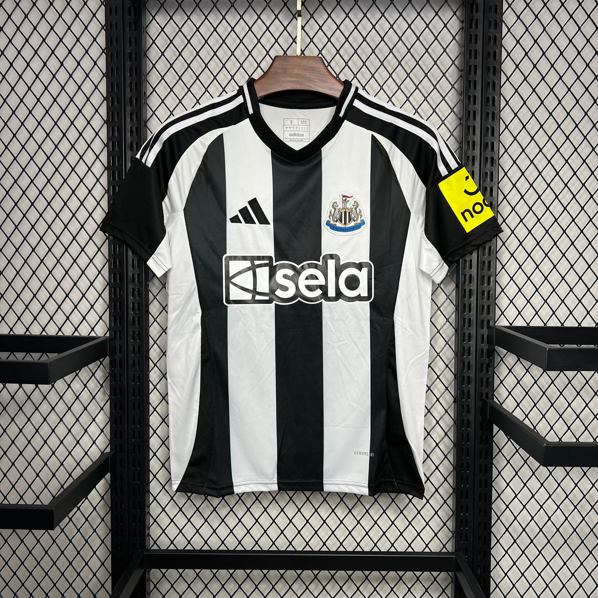 Newcastle 24-25 Home Shirt