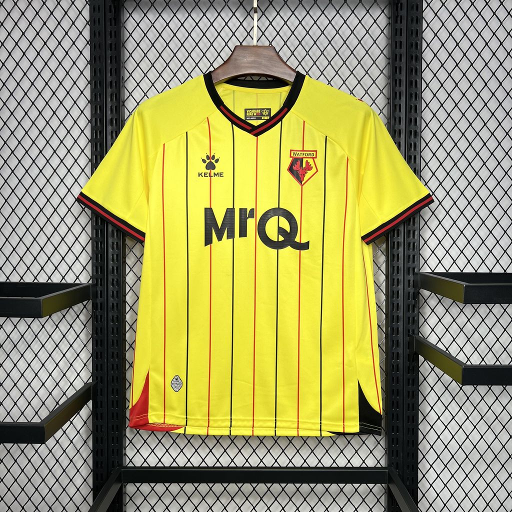 Camiseta de local del Watford 24-25 