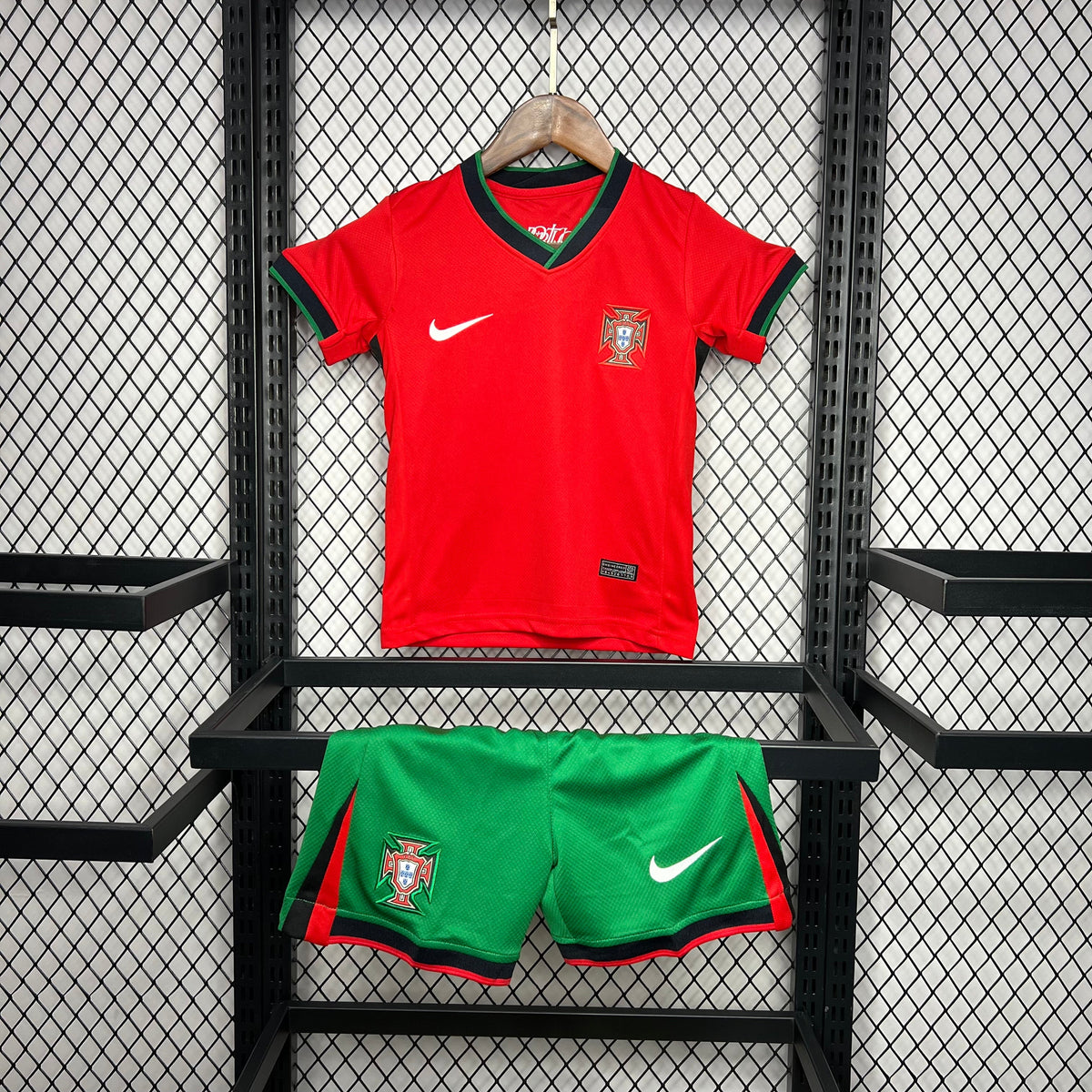 Portugal 24-25 Home Kit