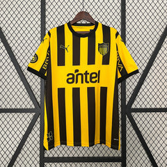 Camiseta de local Peñarol 2024