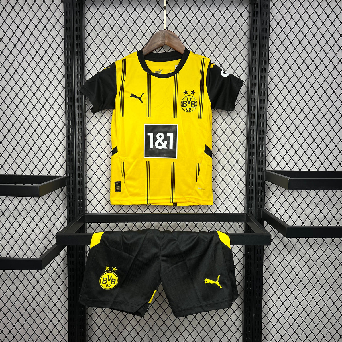 Borussia Dortmund 24-25 Home Kit