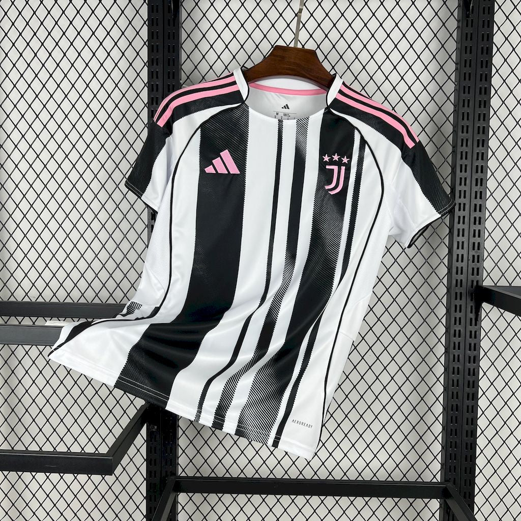 Juventus 25/26 - Home Jersey