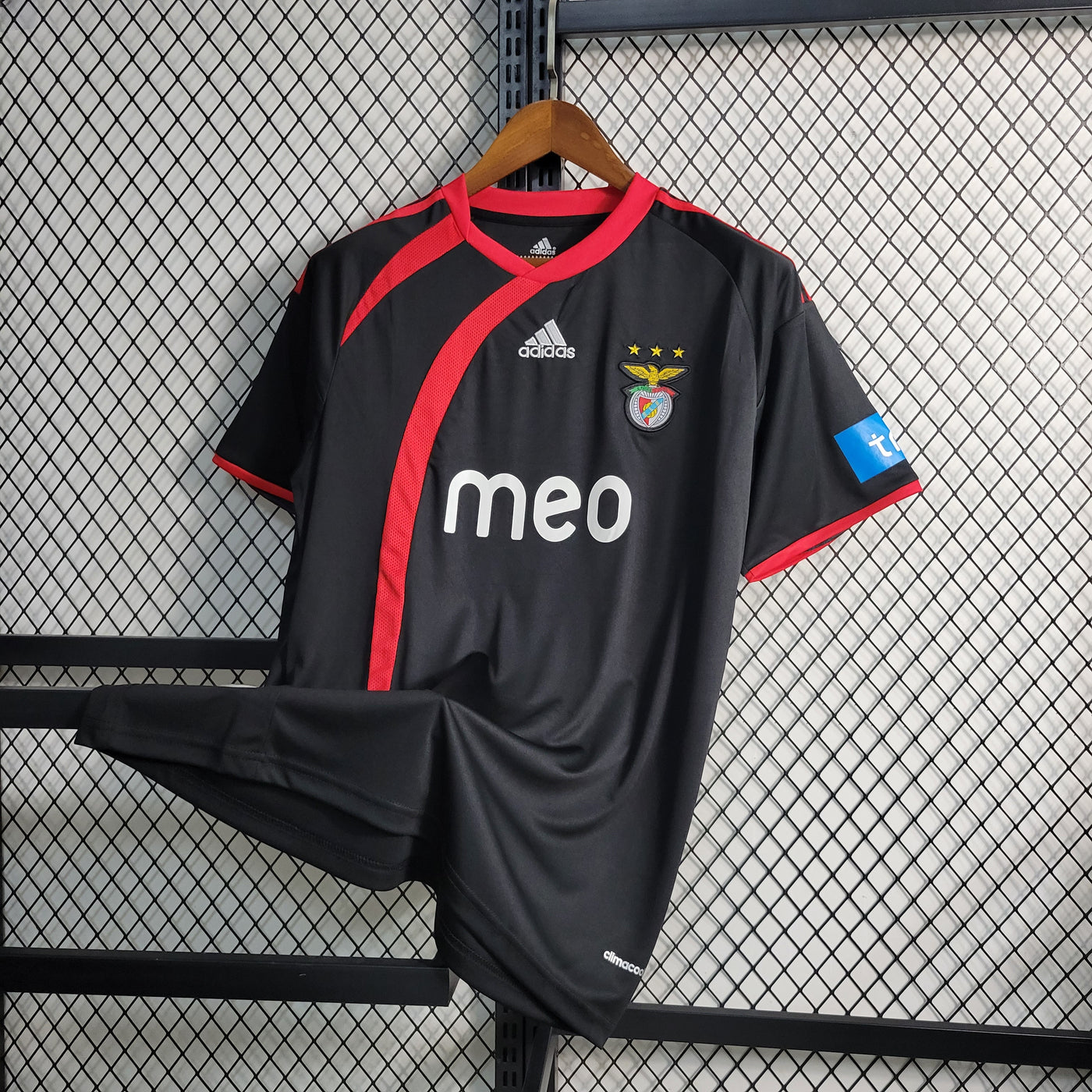 SL Benfica 09-10 Away Retro Jersey