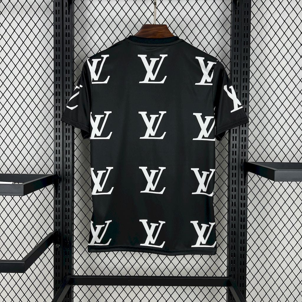 Real Madrid 24/25 (LV Black Edition Jersey)