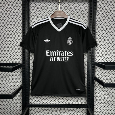 Real Madrid 24-25 (Black Goalkeeper Jersey)