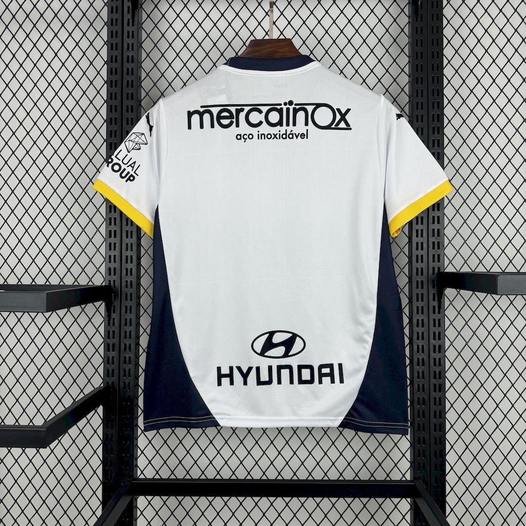 Famalicão 24/25 (Home Jersey)